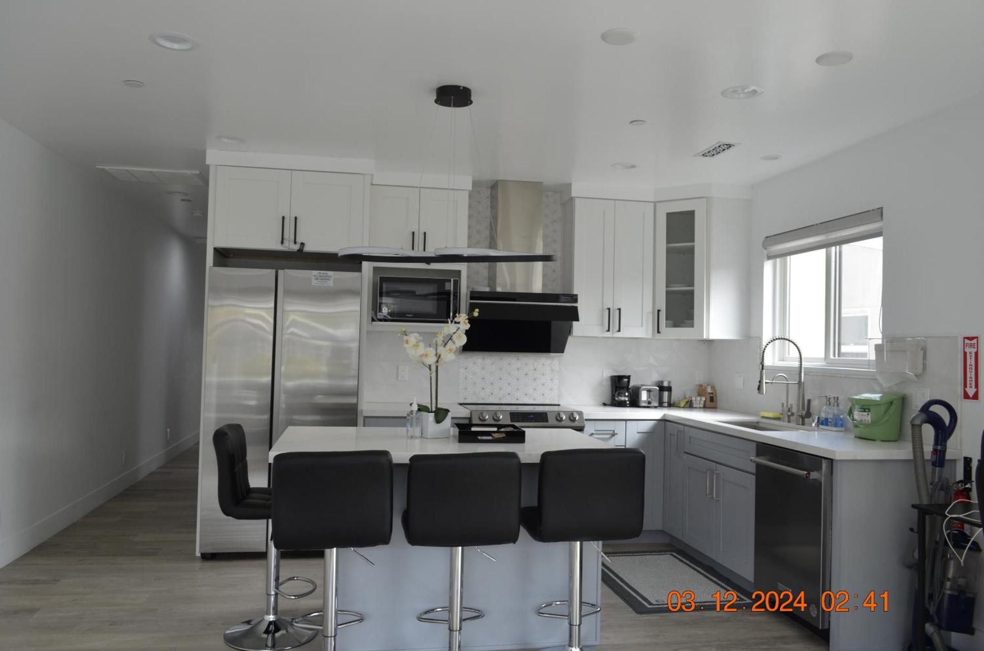 Dimond Abode Vacation Home #1 Oakland Dimond District Phòng bức ảnh